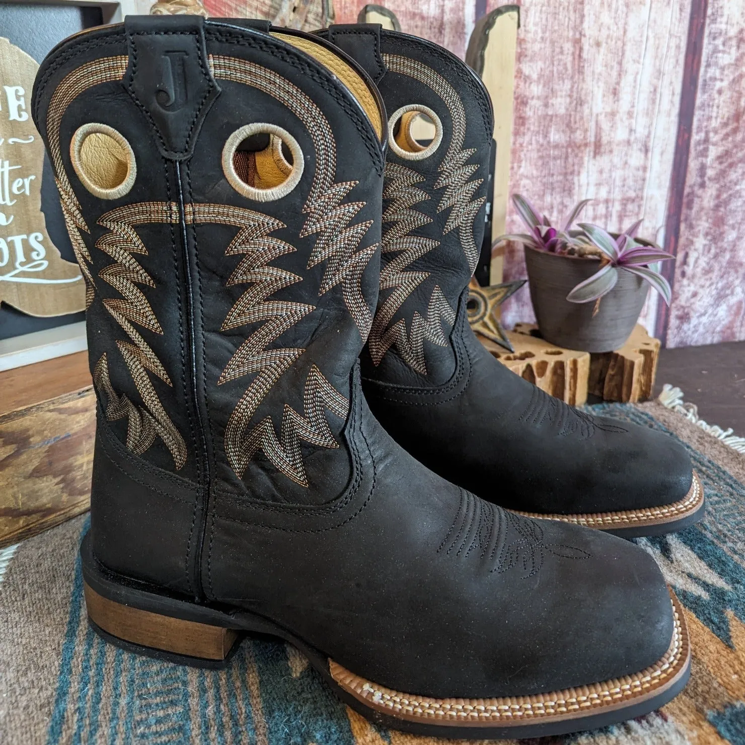 Men's Leather Boot "Show Stopper" by Justin   FN7122